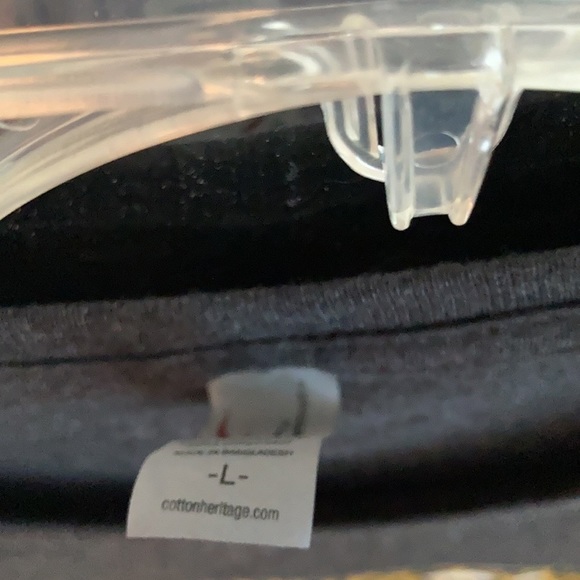 DRIPPING lips tee - Picture 5 of 6